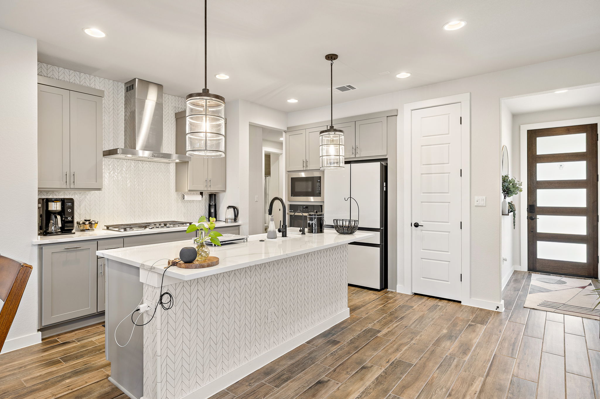 2236 Lead Plumb Path Leander, TX 78641 - Photo 8 of 26