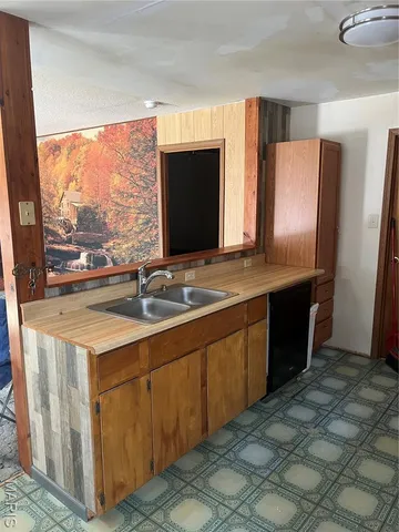 $270,000 | 4412 North Virginia Mines Road, St. Clair, MO 63077