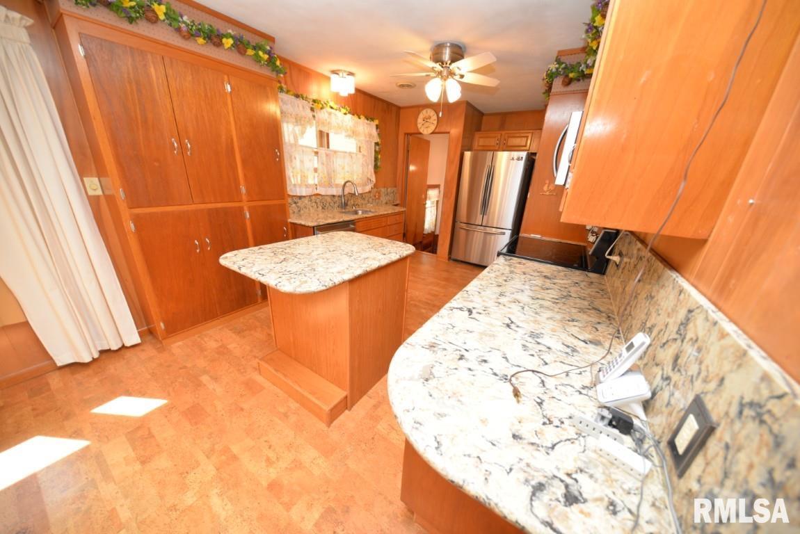 11455 East Richview Road Mount Vernon, IL 62864 - Photo 20 of 37