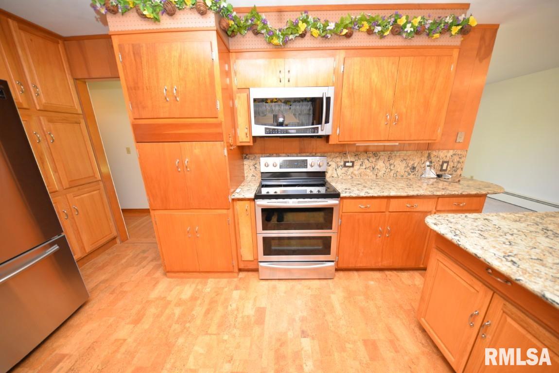 11455 East Richview Road Mount Vernon, IL 62864 - Photo 23 of 37