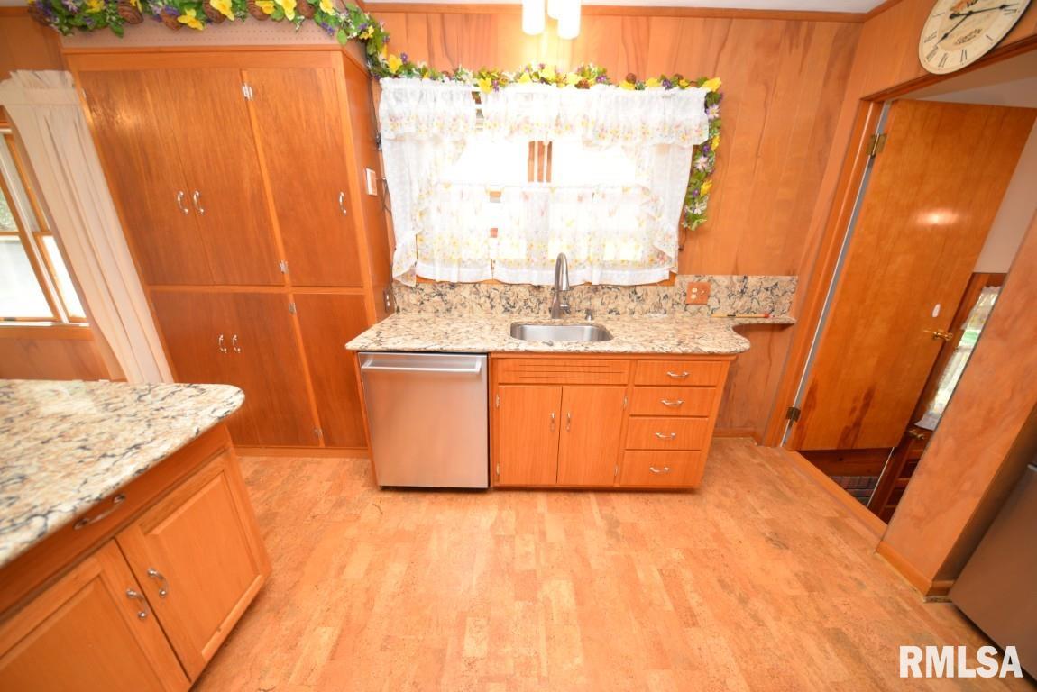 11455 East Richview Road Mount Vernon, IL 62864 - Photo 24 of 37