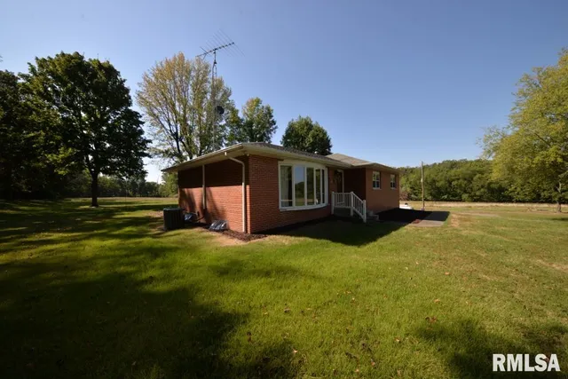 $275,000 | 11455 East Richview Road, Mount Vernon, IL 62864