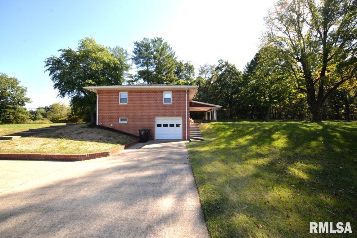 11455 East Richview Road Mount Vernon, IL 62864 - Photo 9 of 37