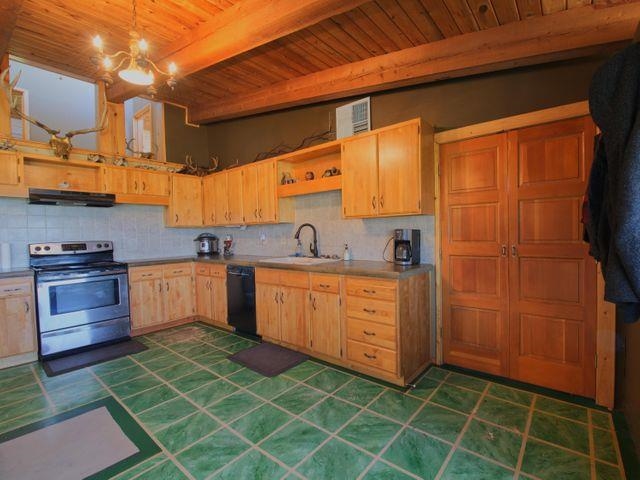 3378 B Hill Loop Road Kettle Falls, WA 99141 - Photo 19 of 48 Gallery Image 19