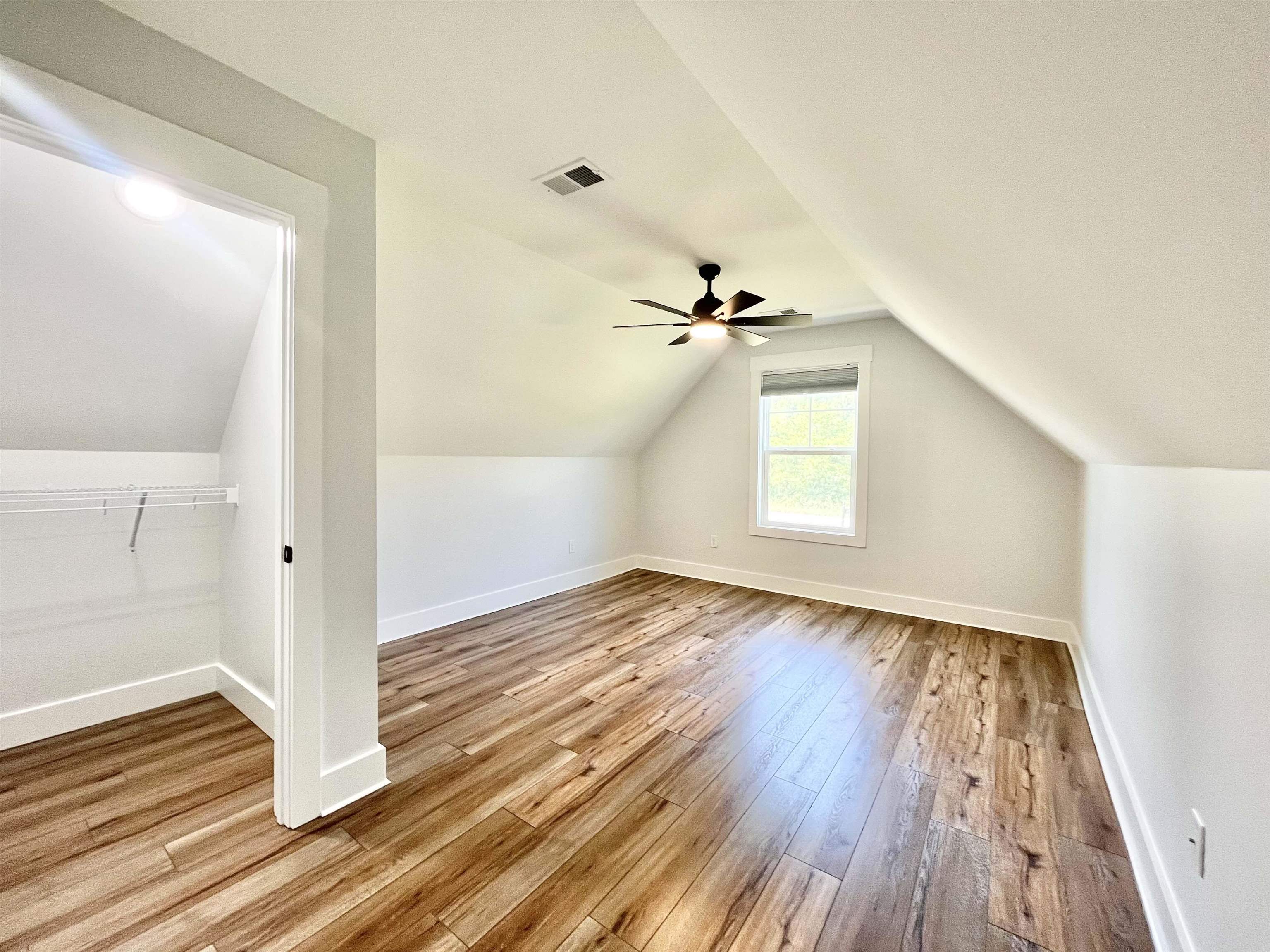 208 Barnett Road Campobello, SC 29322 - Photo 23 of 38
