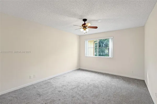 $1,650 | 9901 Westview Drive, Unit 325, Coral Springs, FL 33076