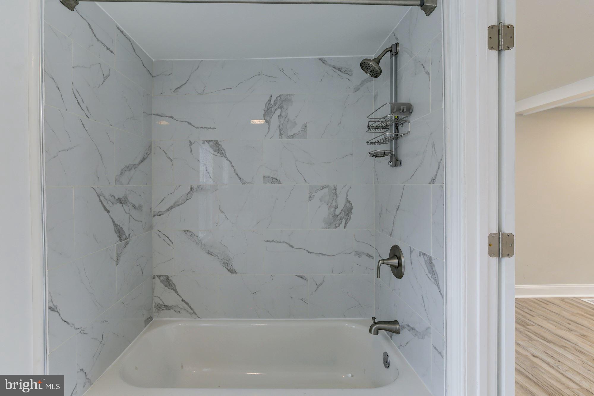 136 South Durham Street Baltimore, MD 21231 - Photo 16 of 20 Master Suite Bath