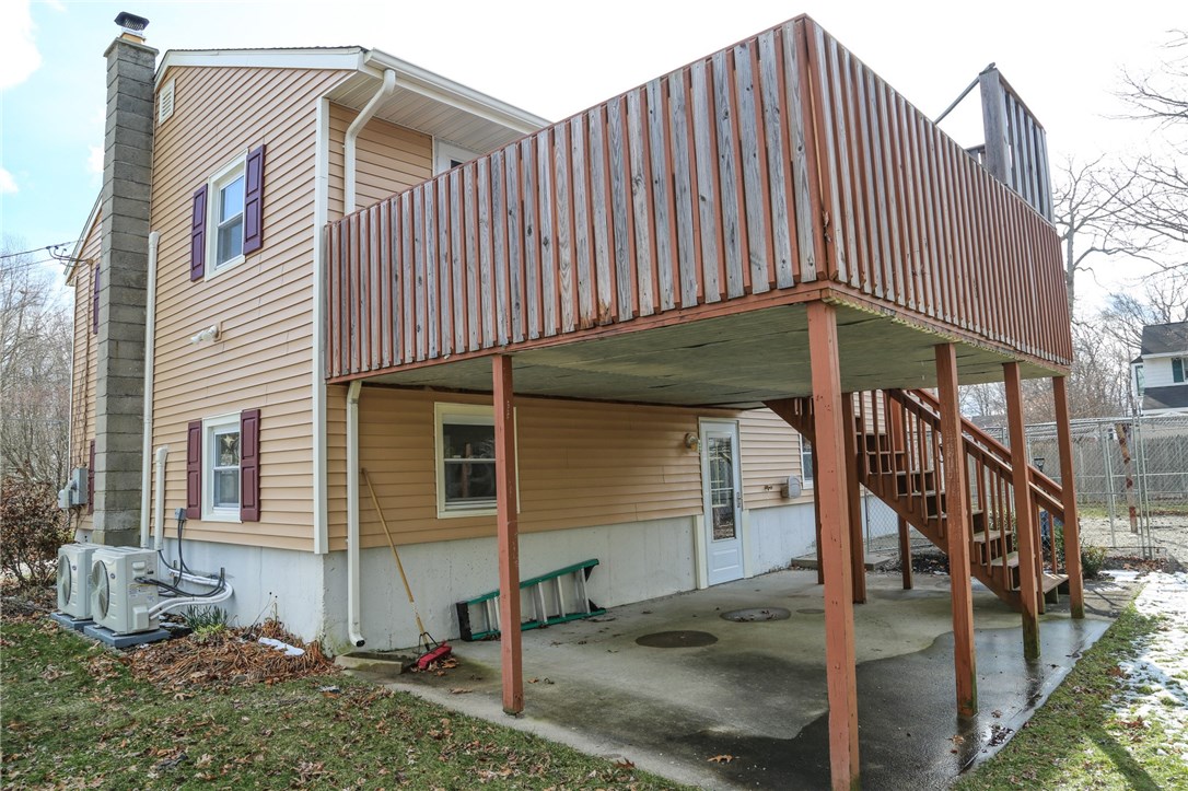 9 Chord Street Westerly, RI 02891 - Photo 8 of 40 Gallery Image 8