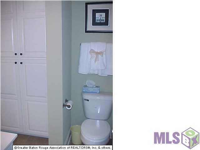 9413 Burbank Drive, Unit C1 Baton Rouge, LA 70810 - Photo 12 of 30