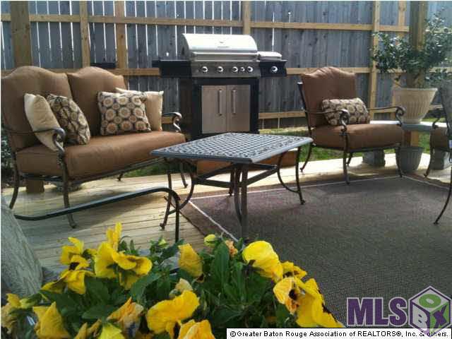 9413 Burbank Drive, Unit C1 Baton Rouge, LA 70810 - Photo 4 of 30