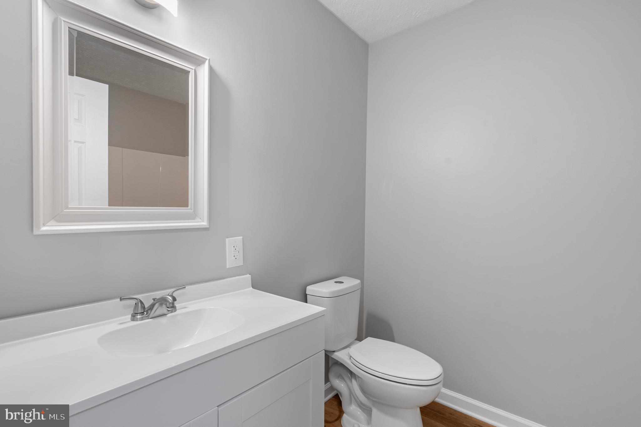 305 Woodrow Road Winchester, VA 22602 - Photo 12 of 30 Gallery Image 12