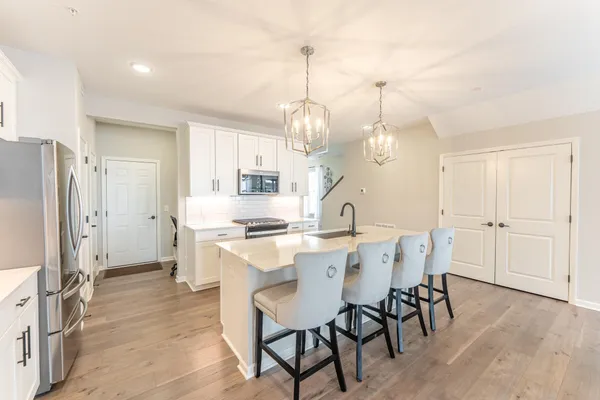 $439,900 | 173 Junco Road North, Lake Elmo, MN 55042