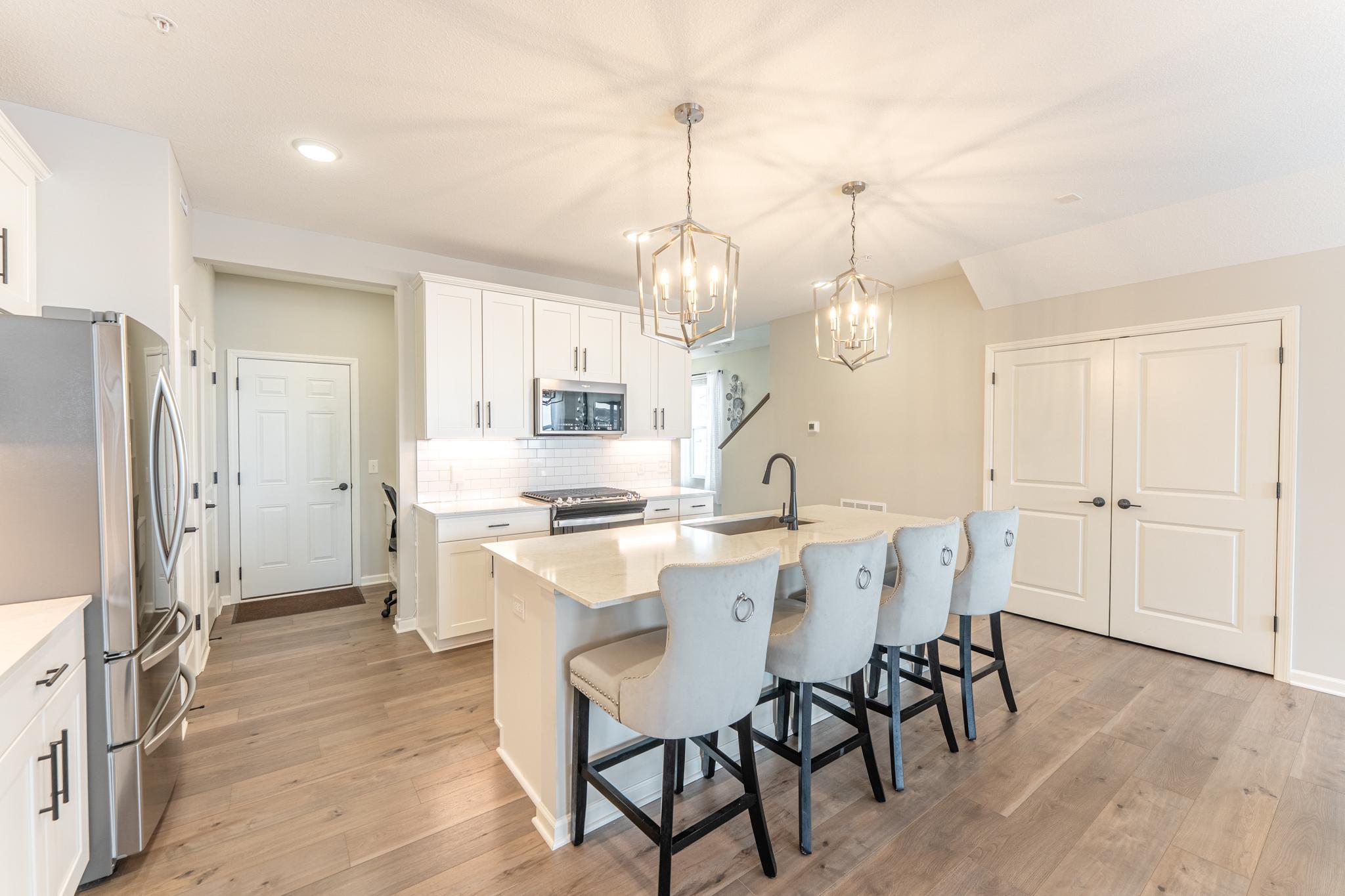 173 Junco Road North Lake Elmo, MN 55042 - Photo 3 of 16