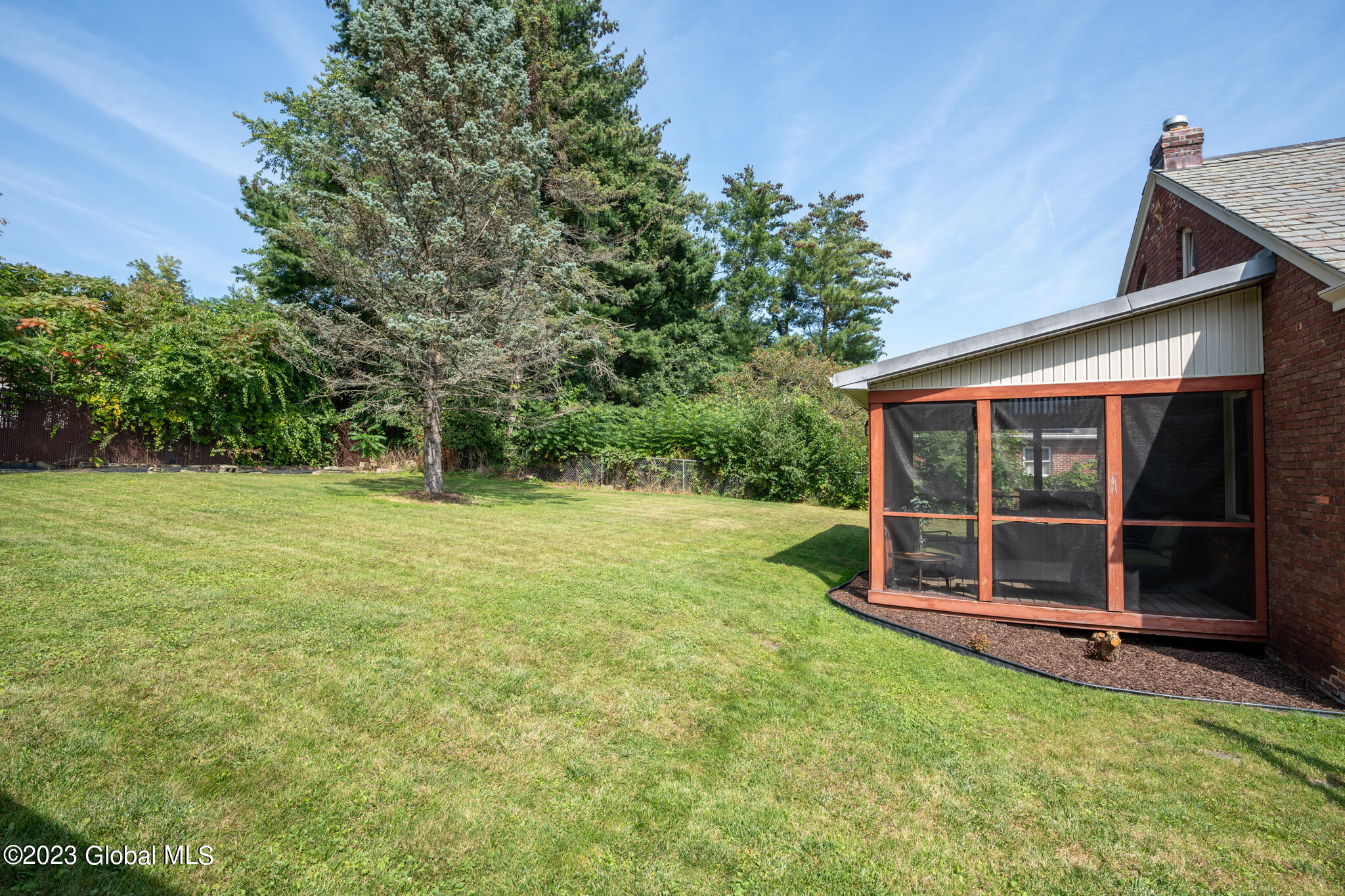 1062 Loudon Road Cohoes, NY 12047 - Photo 3 of 43 020-1062-Loudon-Rd