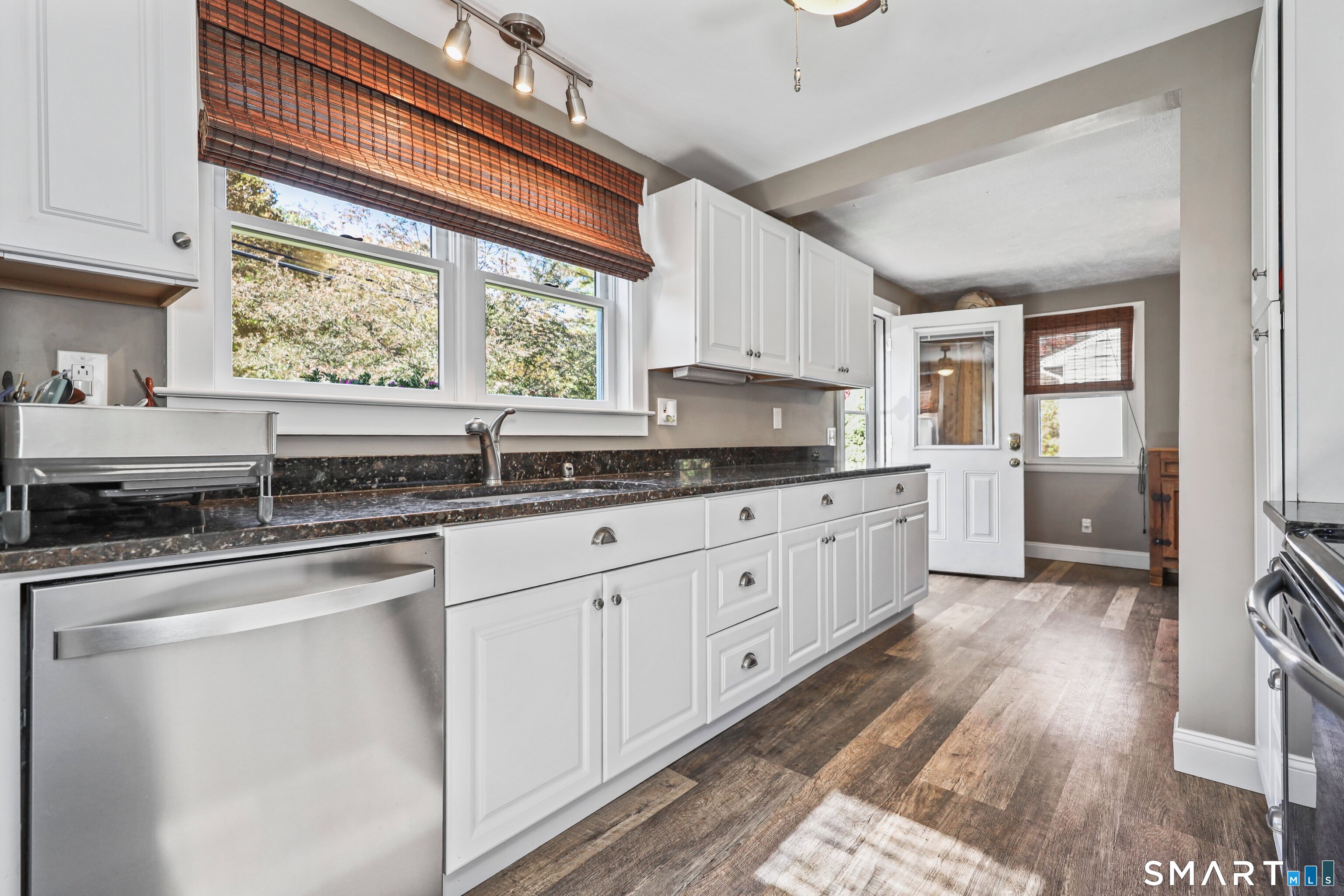 45 Town Hill Road Plymouth, CT 06786 - Photo 9 of 32