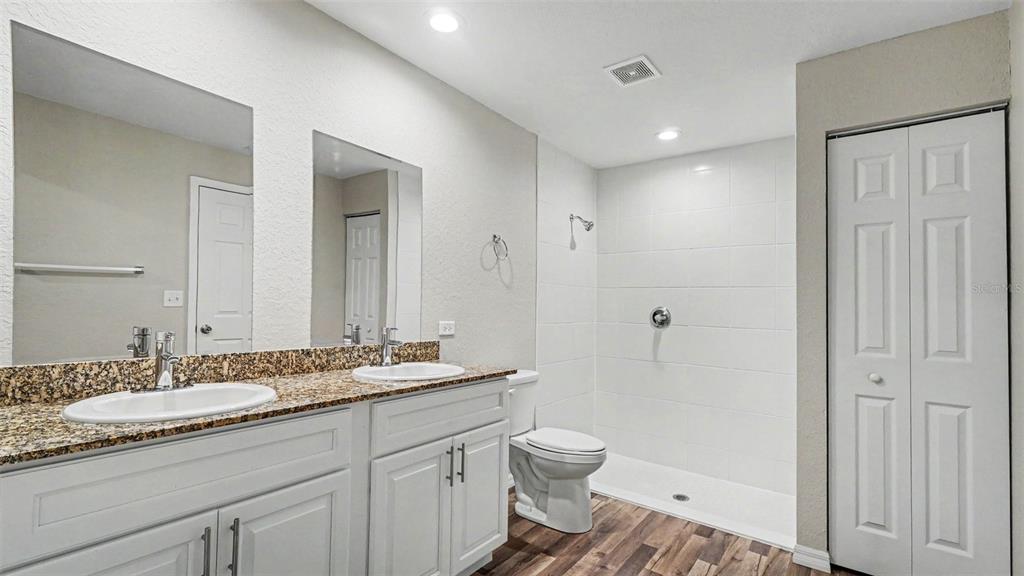5360 Southwest 164th Street Road Ocala, FL 34473 - Photo 11 of 17 Gallery Image 11
