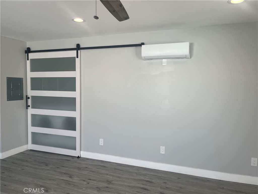 10840 Van Ruiten Street Norwalk, CA 90650 - Photo 4 of 13 Washer and dryer hook-up conveniently located.