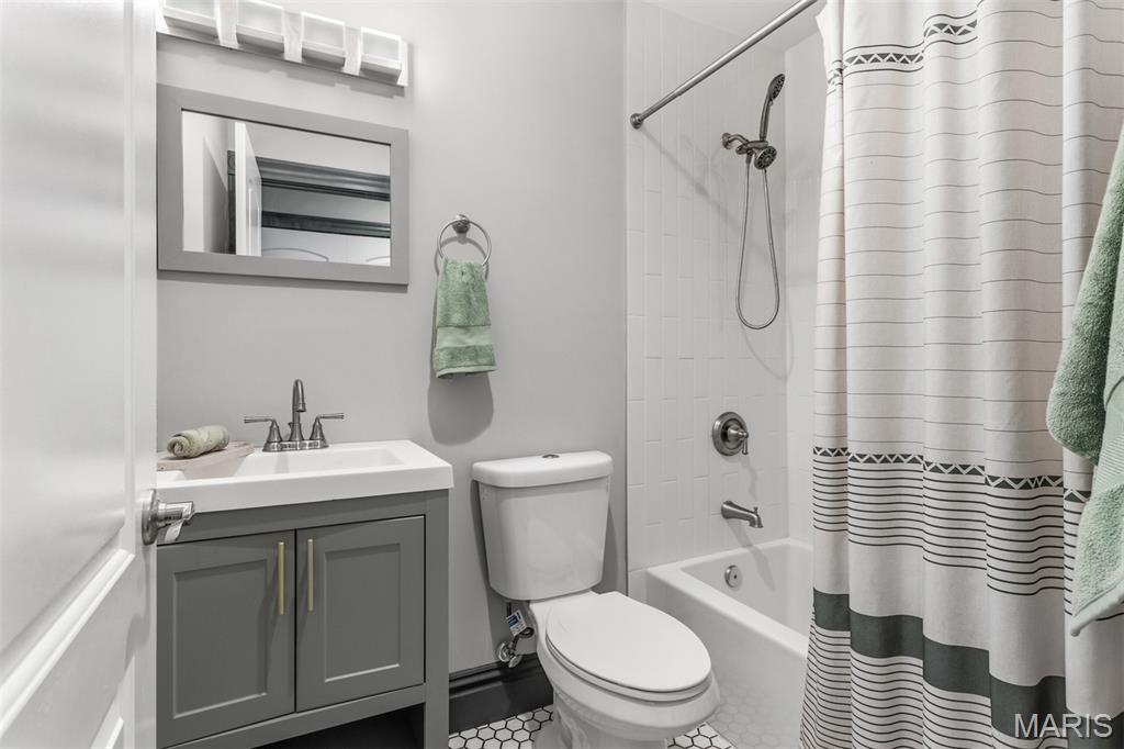 1916 South 12th Street St. Louis, MO 63104 - Photo 27 of 41