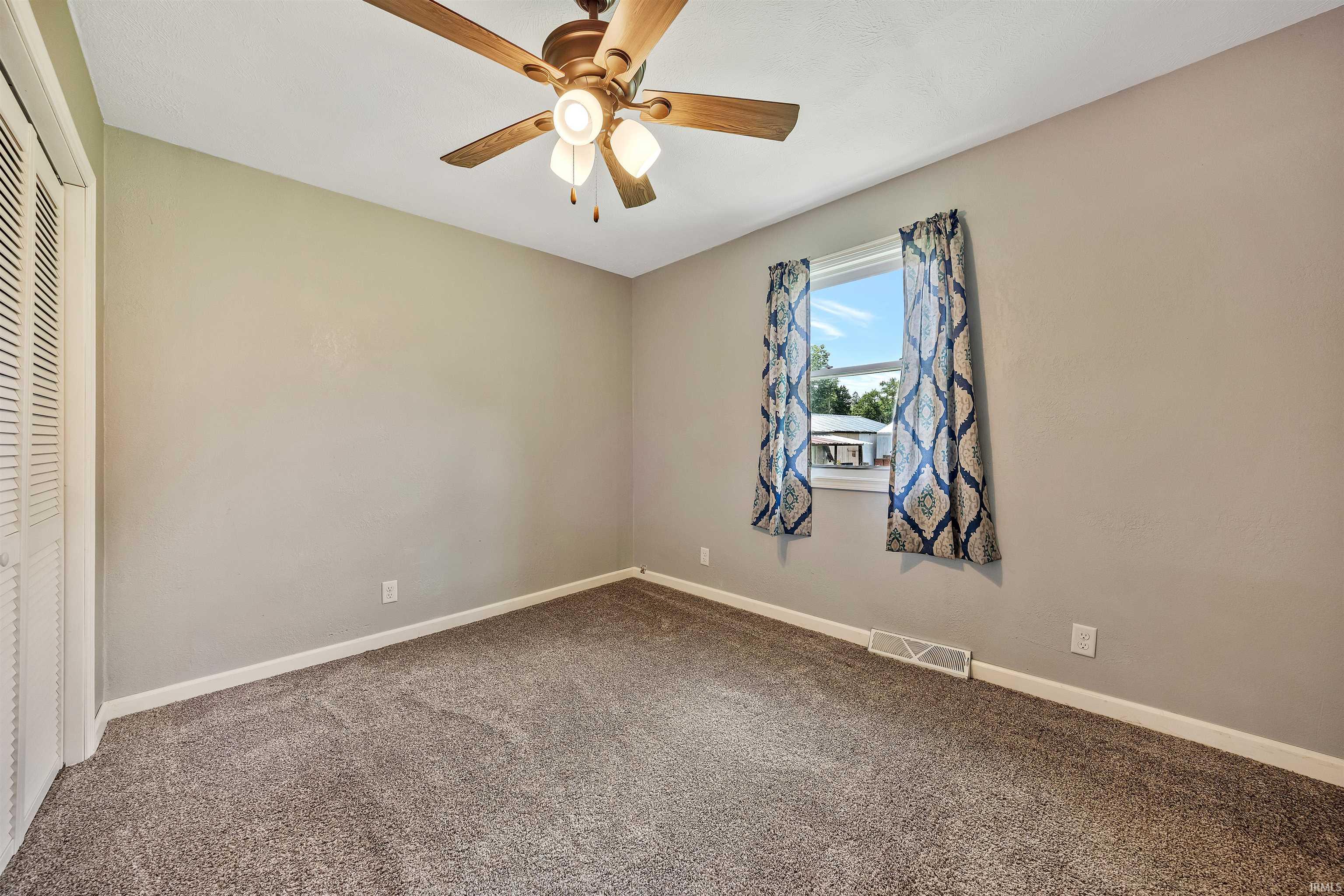 1701 Boulevard Place Princeton, IN 47670 - Photo 24 of 35