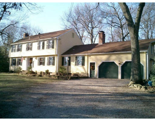 100 Bellows Hill Road Carlisle, MA 01741 - Photo 1 of 11 Gallery Image 1