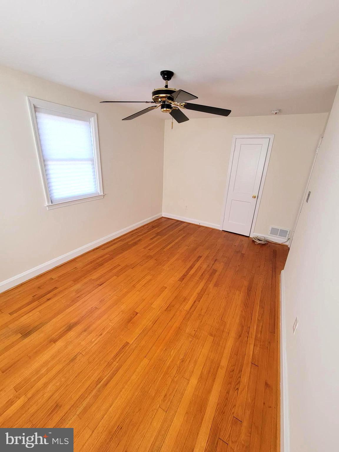 401 Grovethorn Road Middle River, MD 21220 - Photo 15 of 20 Bedroom