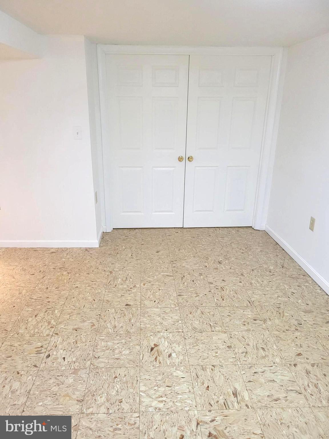 401 Grovethorn Road Middle River, MD 21220 - Photo 18 of 20 Beautiful double doors