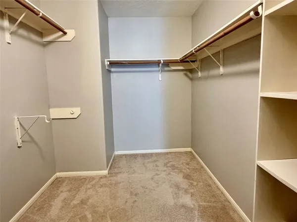 $2,100 | 6622 Grant Drive, Magnolia, TX 77354