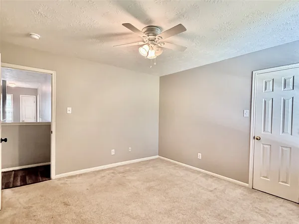 $2,100 | 6622 Grant Drive, Magnolia, TX 77354