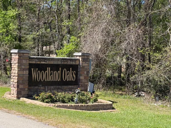 $2,100 | 6622 Grant Drive, Magnolia, TX 77354