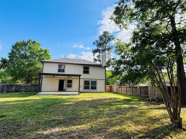 $2,100 | 6622 Grant Drive, Magnolia, TX 77354