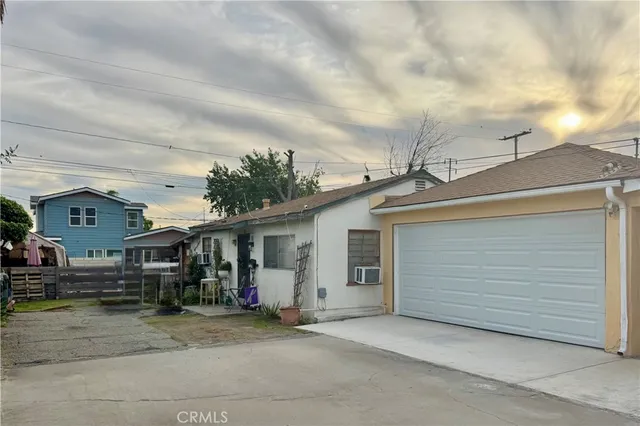 $998,000 | 924 West Colorado Boulevard, Monrovia, CA 91016