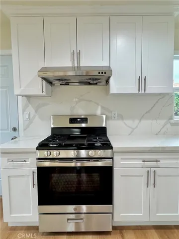 $998,000 | 924 West Colorado Boulevard, Monrovia, CA 91016