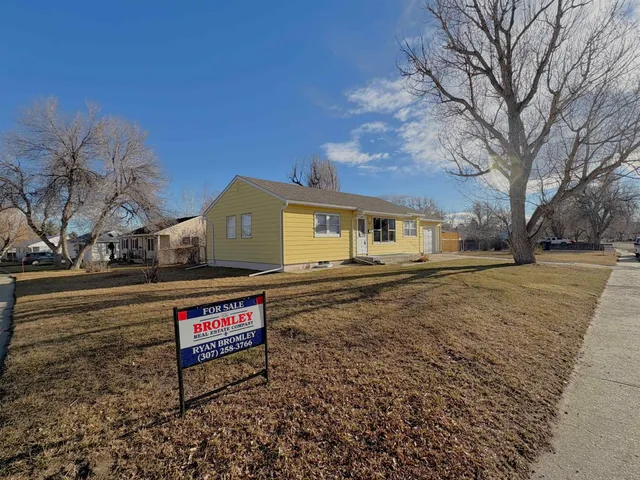 $263,000 | 505 Swanton Avenue, Casper, WY 82609