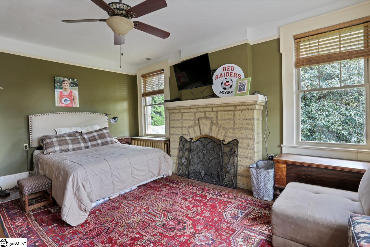 831 Rutherford Road Greenville, SC 29609 - Photo 23 of 36 Gallery Image 23