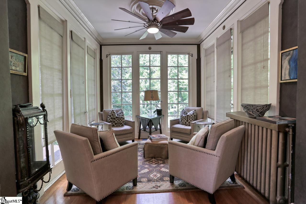 831 Rutherford Road Greenville, SC 29609 - Photo 6 of 36 Gallery Image 6