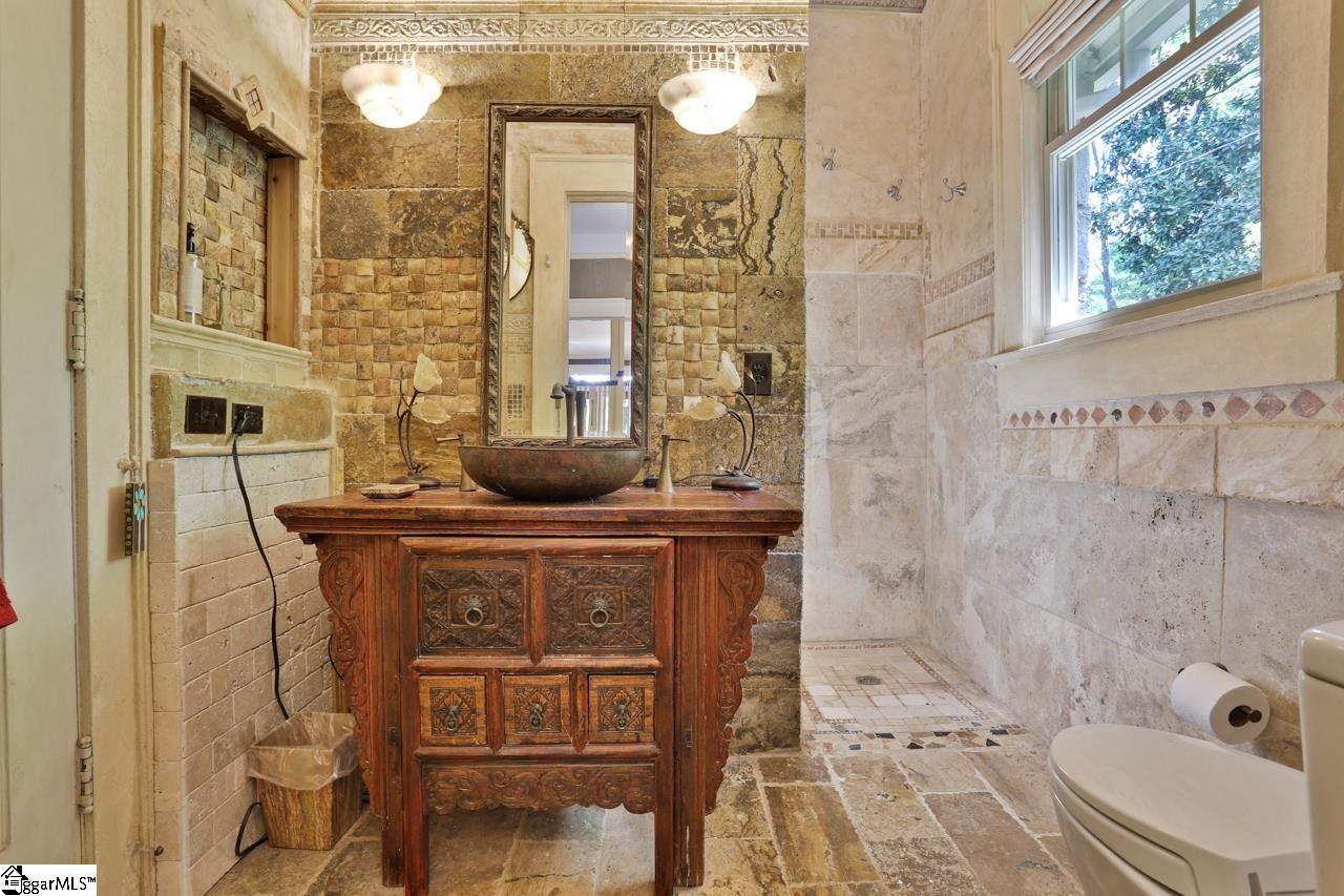 831 Rutherford Road Greenville, SC 29609 - Photo 10 of 36 Gallery Image 10