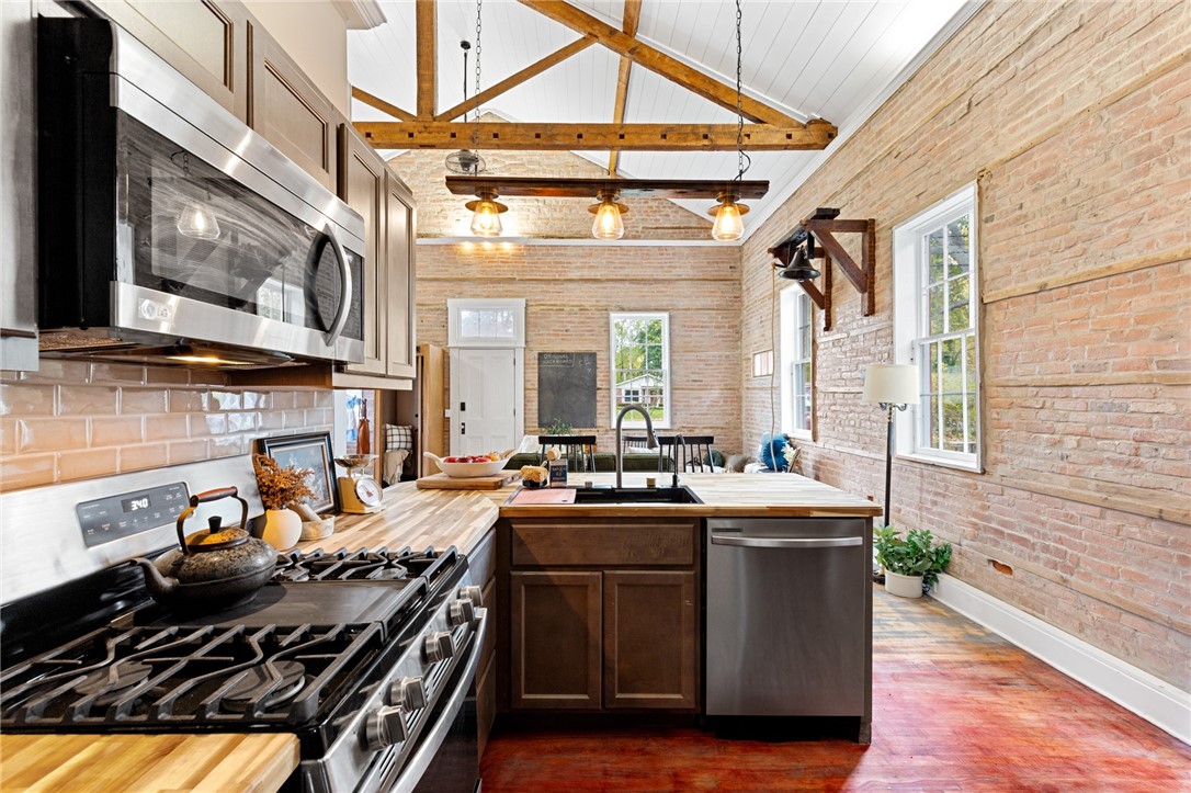 465 Marsh Road Pittsford, NY 14534 - Photo 25 of 46