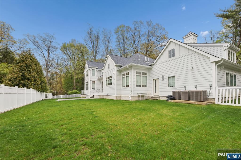 31 Engleside Street Cresskill, NJ 07626 - Photo 40 of 49 a view of a house with a backyard
