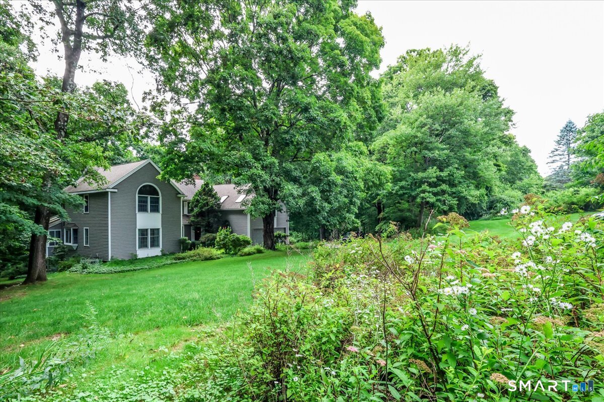 21 Farm Road Sherman, CT 06784 - Photo 2 of 30 Gallery Image 2