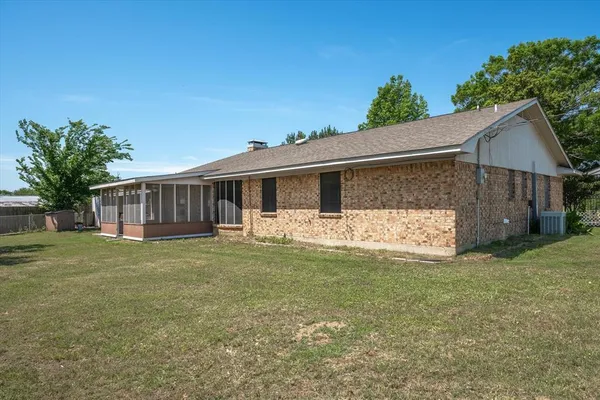 $225,000 | 24291 Highway 19, Canton, TX 75103