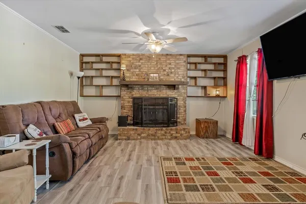 $225,000 | 24291 Highway 19, Canton, TX 75103