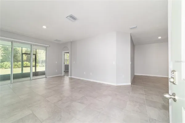 $2,300 | 5313 Northwest 48th Lane, Ocala, FL 34482