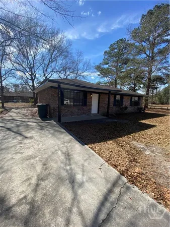 $1,700 | 149 Becky Street, Hinesville, GA 31313