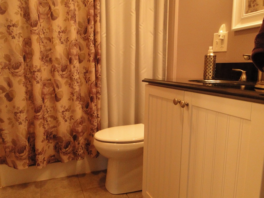 59 Davis Road Methuen, MA 01844 - Photo 10 of 13 Gallery Image 10