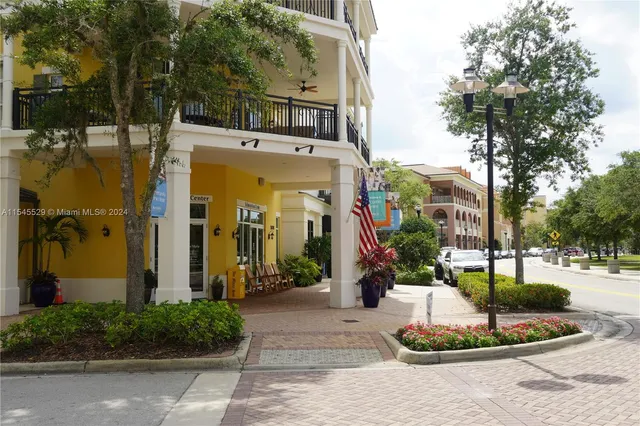 $4,000 | 6047 Ellerston Way, Unit 2121, Immokalee, FL 34142