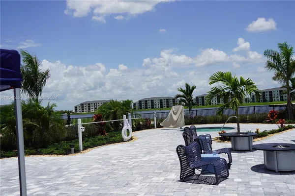 $3,000 | 6047 Ellerston Way, Unit 2121, Immokalee, FL 34142