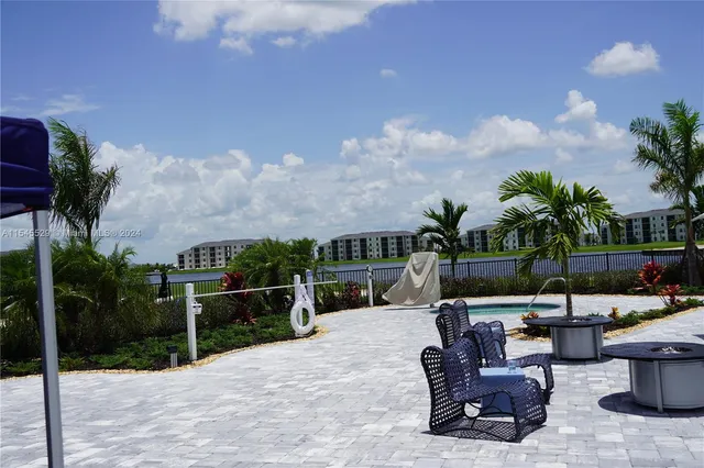 $4,000 | 6047 Ellerston Way, Unit 2121, Immokalee, FL 34142