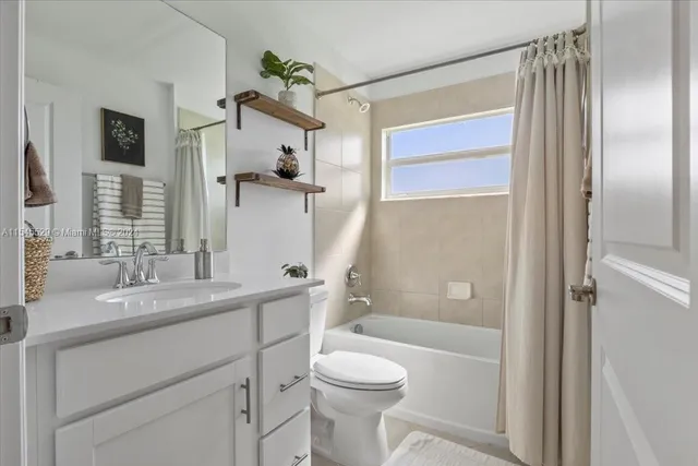 $4,000 | 6047 Ellerston Way, Unit 2121, Immokalee, FL 34142