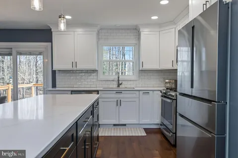 $465,000 | 11205 Surry Woods Court, Fredericksburg, VA 22407