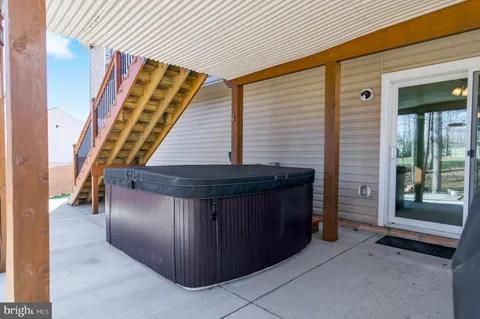 $465,000 | 11205 Surry Woods Court, Fredericksburg, VA 22407